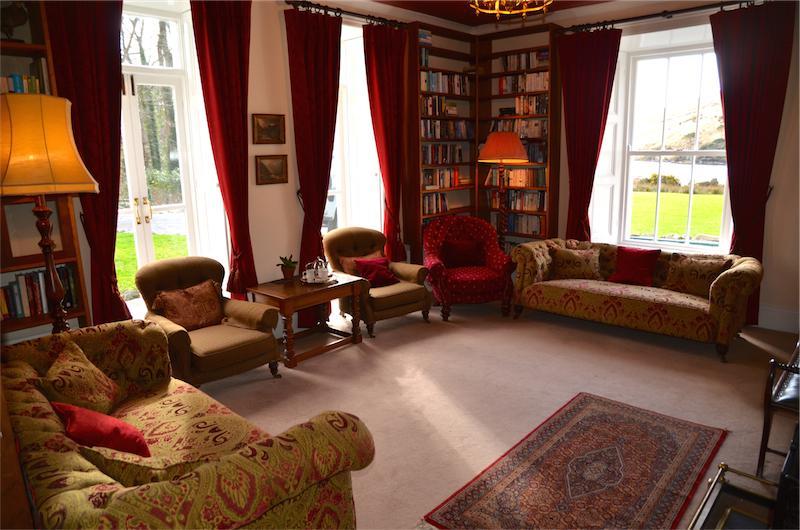 Delphi Lodge Линон Экстерьер фото